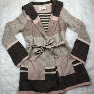 Anthropologie Angel of the North Lambswool Sweater